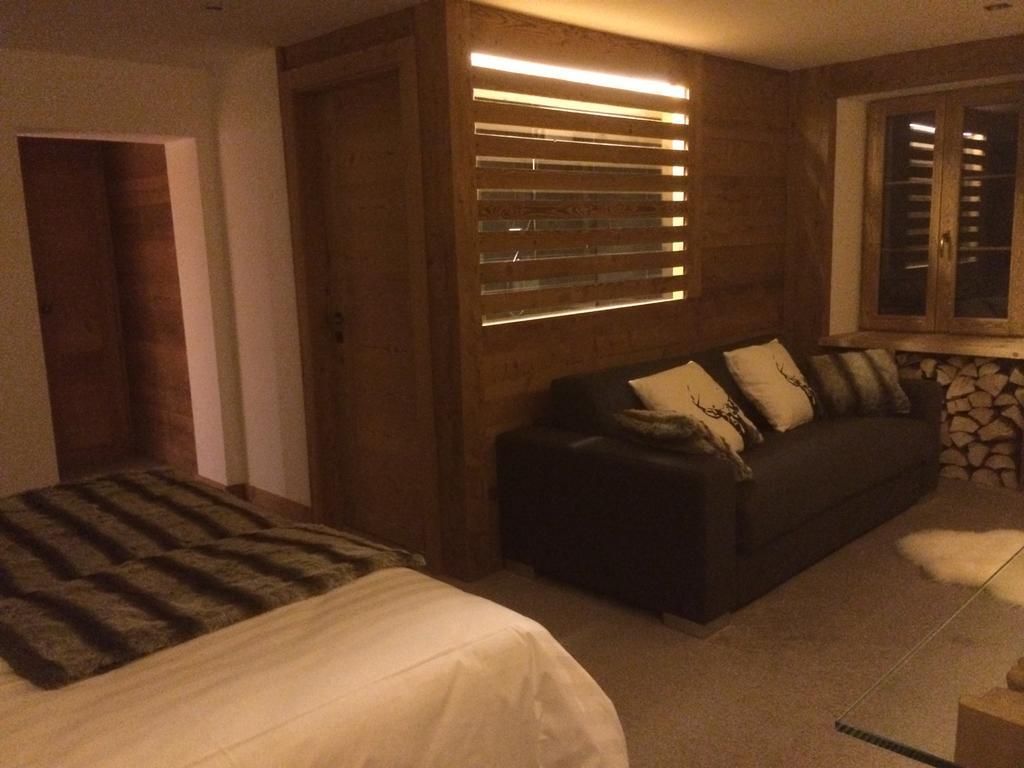 Le Chalet De L'Atelier - Le Nord Champery Bagian luar foto