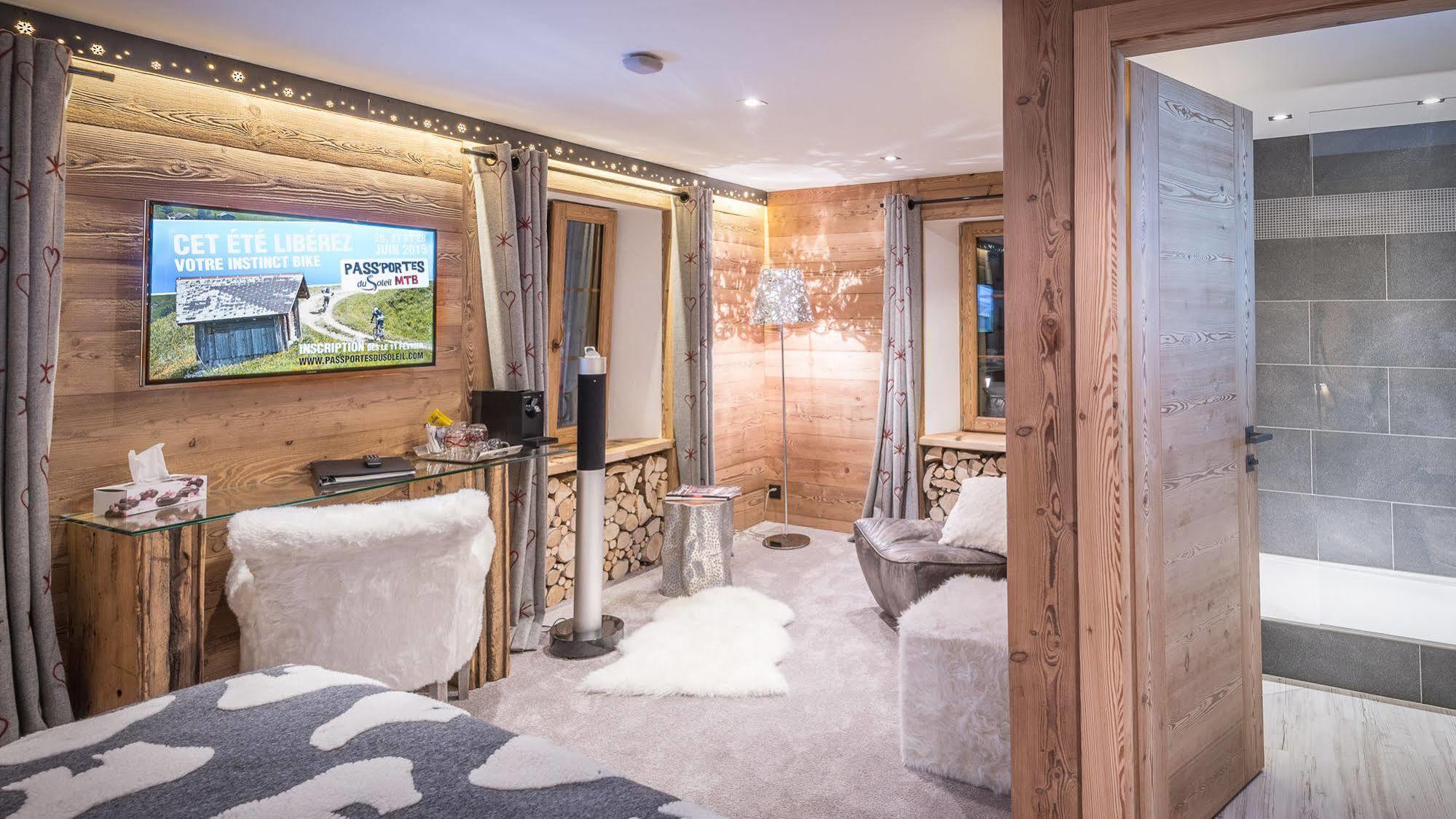 Le Chalet De L'Atelier - Le Nord Champery Bagian luar foto